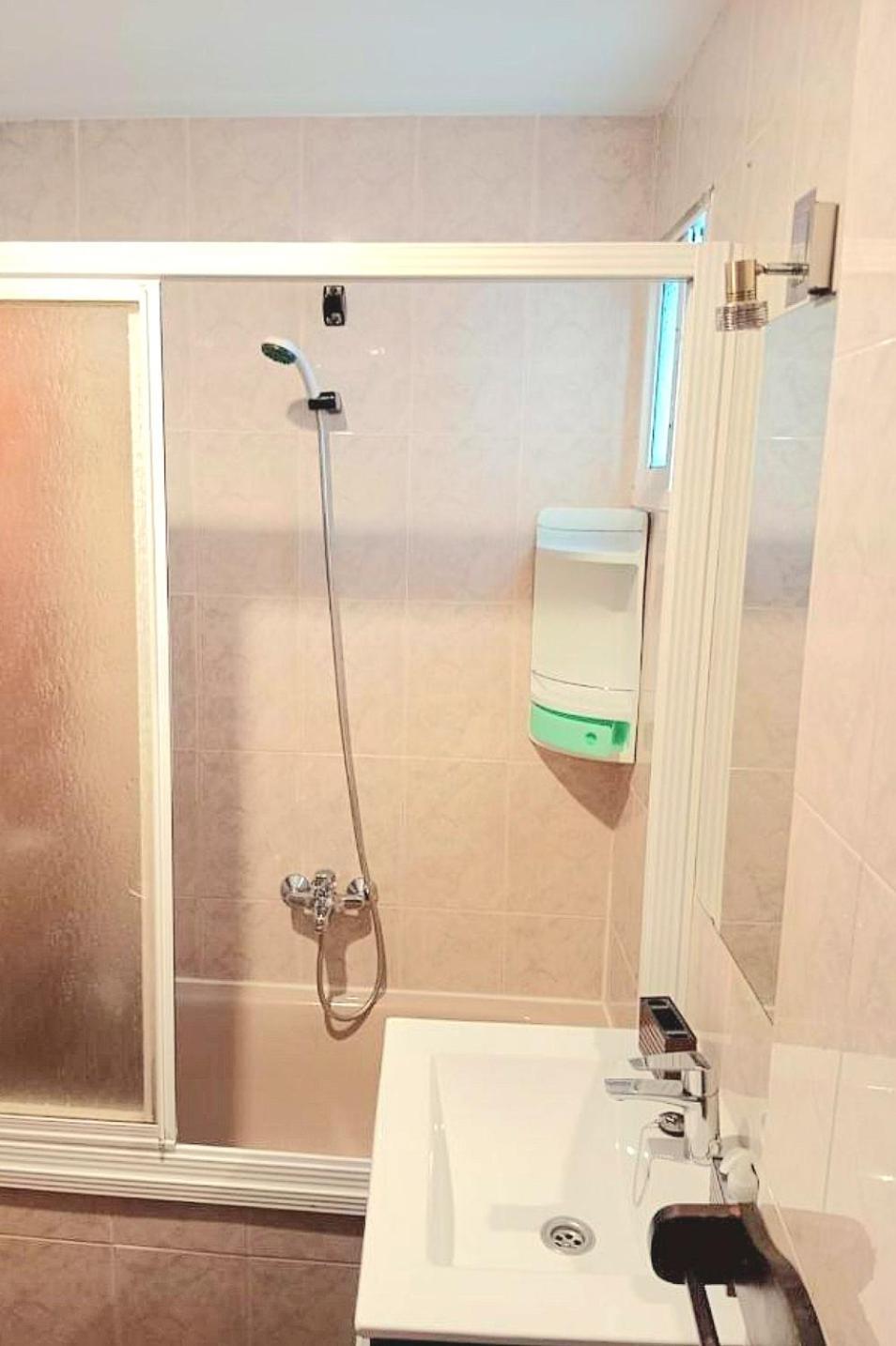 Apartamento Garcia Requena Jaén Exteriör bild